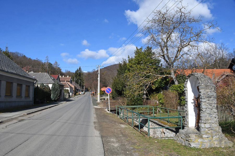 File:Velem, Nepomuki Szent János-szobor 2021 01.jpg